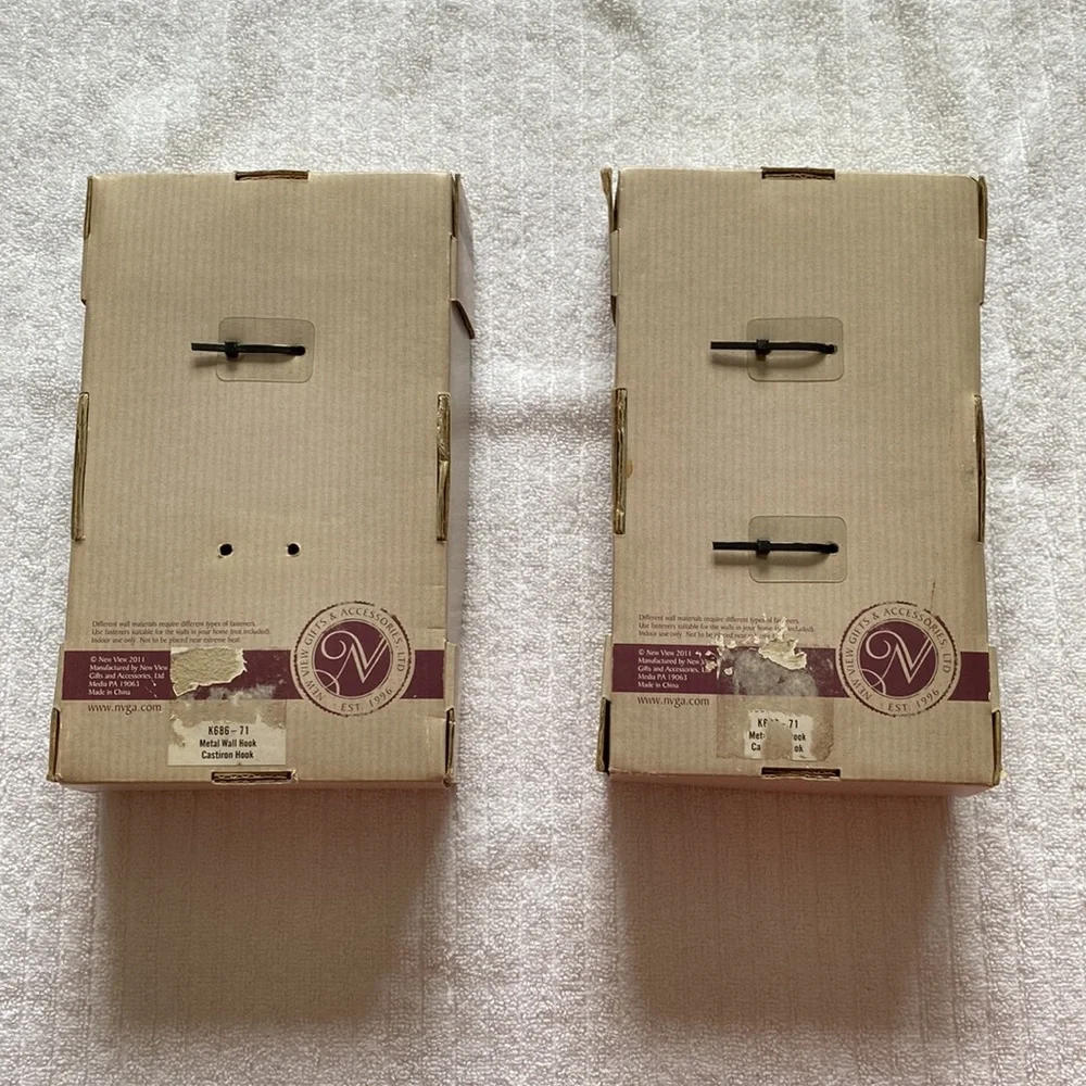 Set of Cast-iron Wall Hooks NEW! - Picture 2 of 2